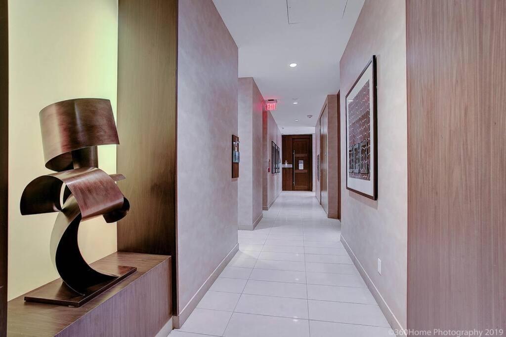 Апартаменты Toronto Lofts Экстерьер фото