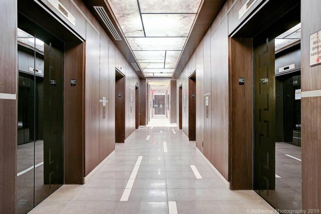 Апартаменты Toronto Lofts Экстерьер фото
