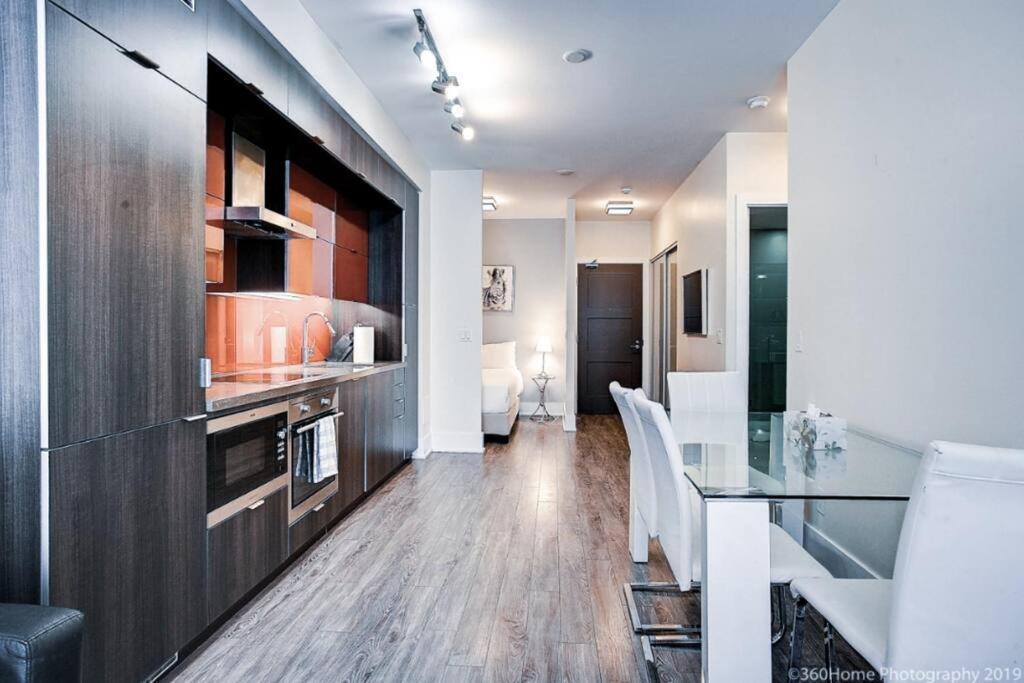 Апартаменты Toronto Lofts Экстерьер фото