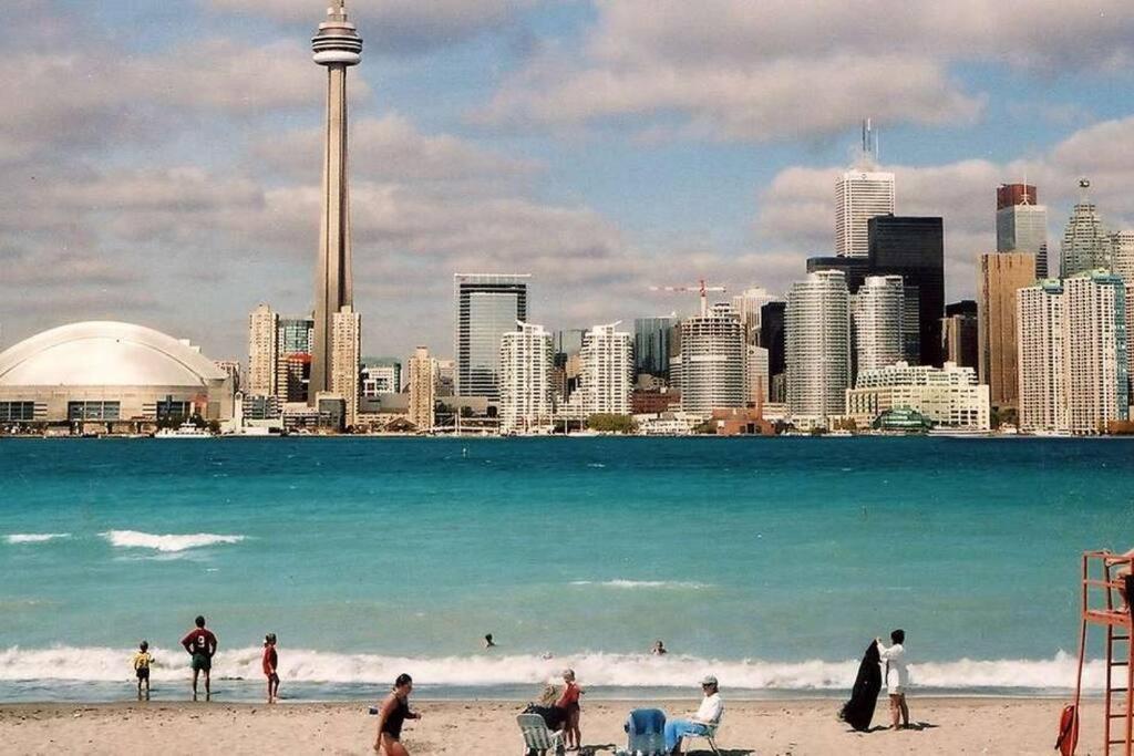 Апартаменты Toronto Lofts Экстерьер фото