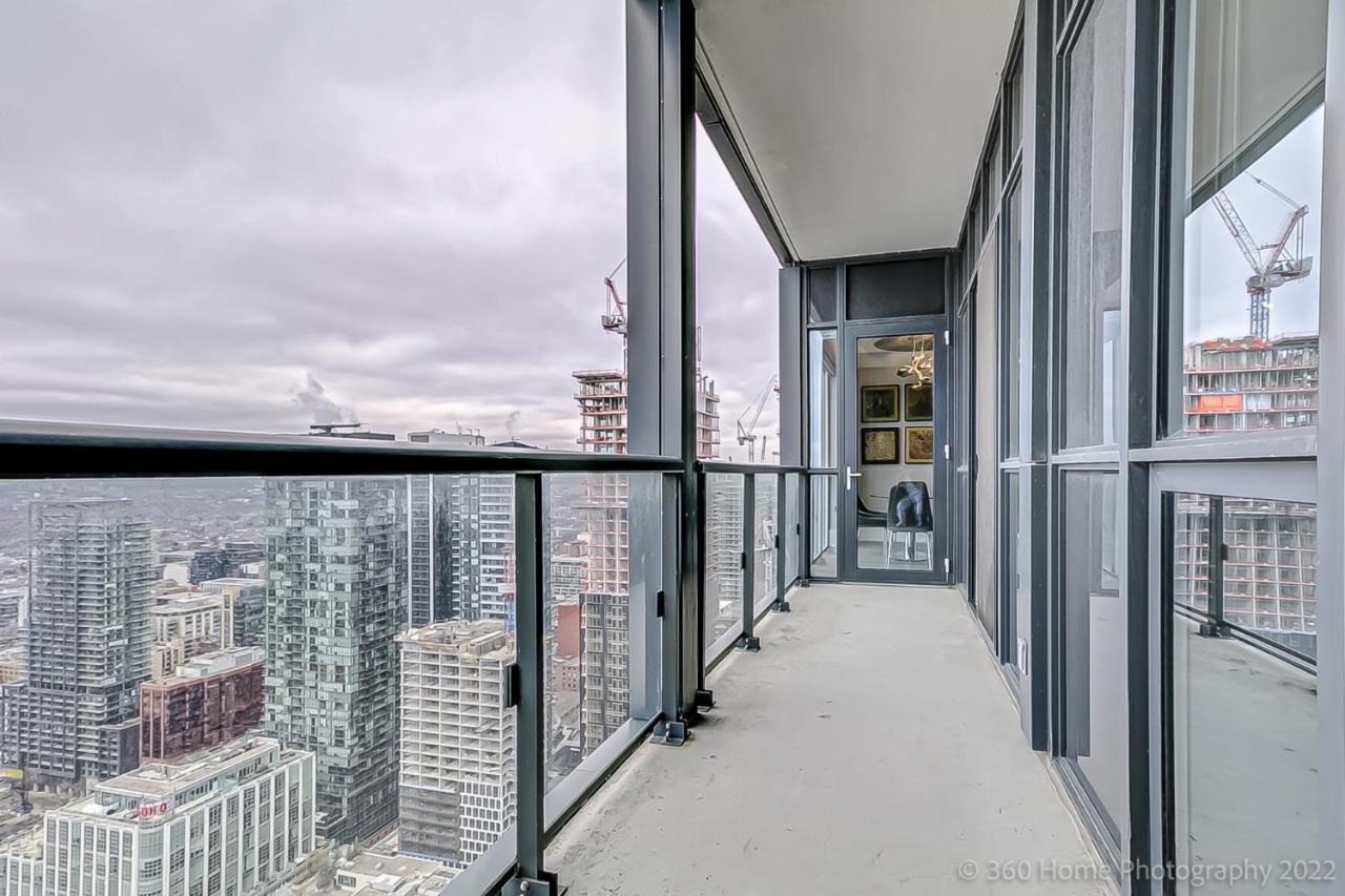 Апартаменты Toronto Lofts Экстерьер фото